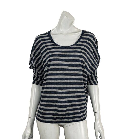 VINCE Large Scoop Neck Dolman Sleeve Pullover Blouse Gray Navy Stripe - Picture 1 of 8